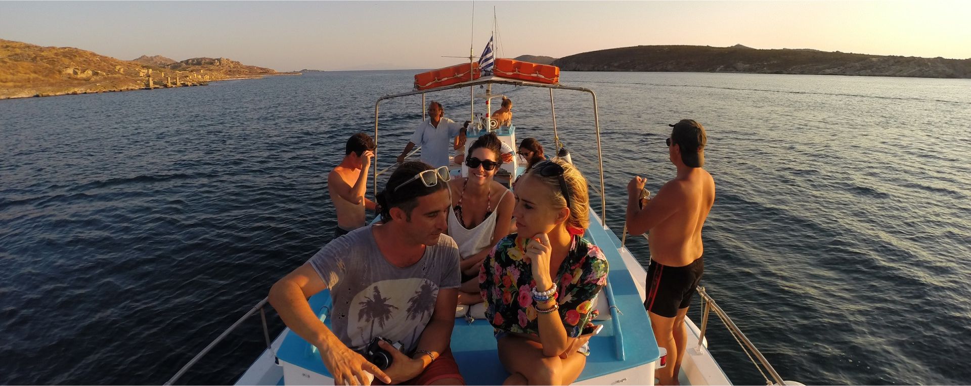 Private boat tours - Mykonos - Sarantis Boat