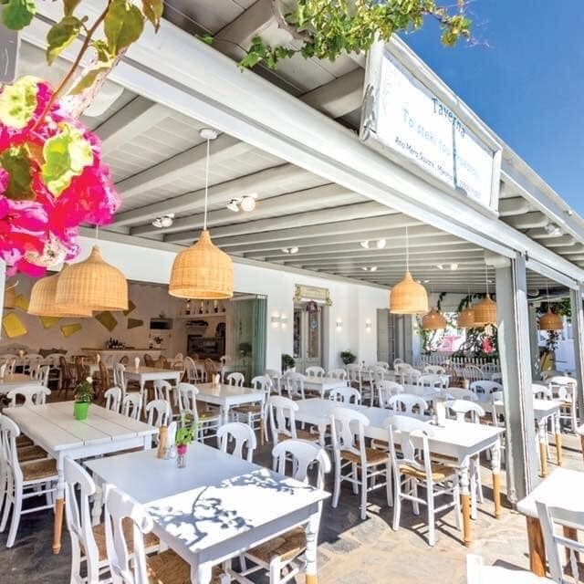 Παραδοσιακή ταβέρνα - Μύκονος - Το στέκι του Προέδρου 