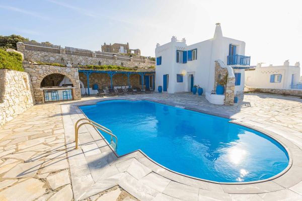 3-villa-cavo-alefkandra-6-swimming-pool-mykonos-rocky-villas5590758F-C1FE-6B45-396F-E0C4D3600065.jpg