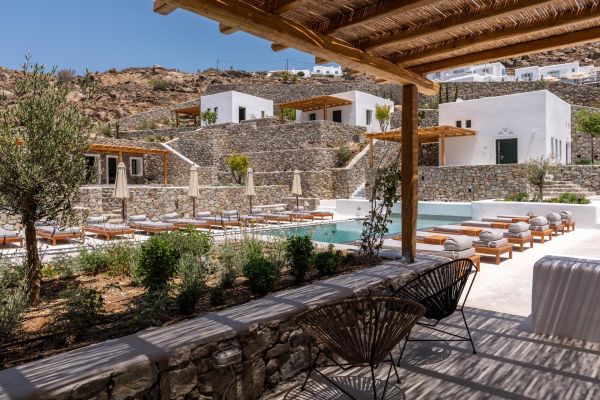 general-mykonos6E6DCDE82-6E60-3279-0A9D-EAB149760B17.jpg
